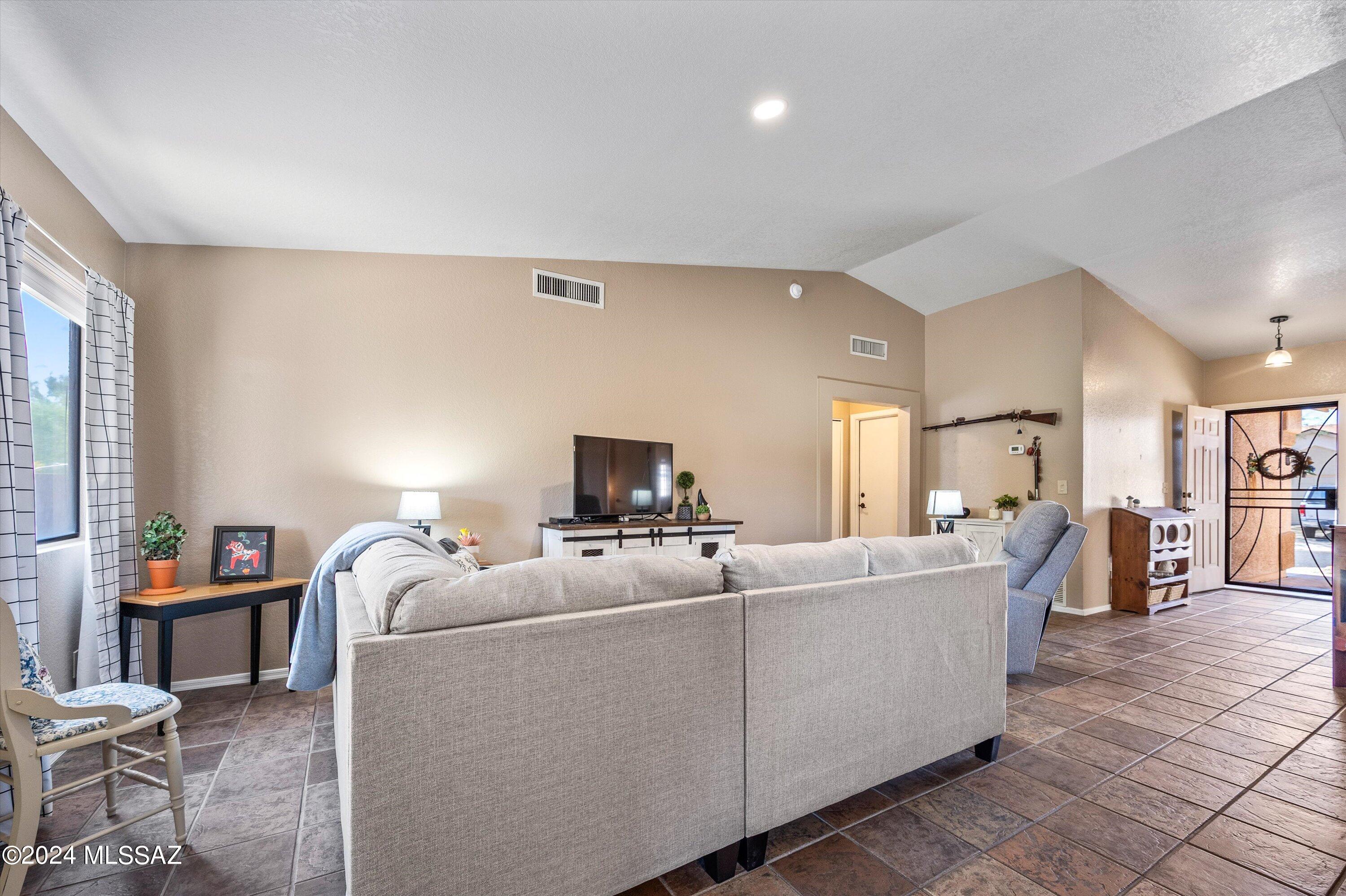 3002 West Country Ranch Drive Tucson, AZ 85742 - Photo 11 of 32