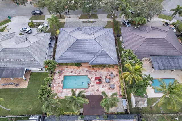 $919,300 | 9125 Northwest 172nd Terrace, Hialeah, FL 33018