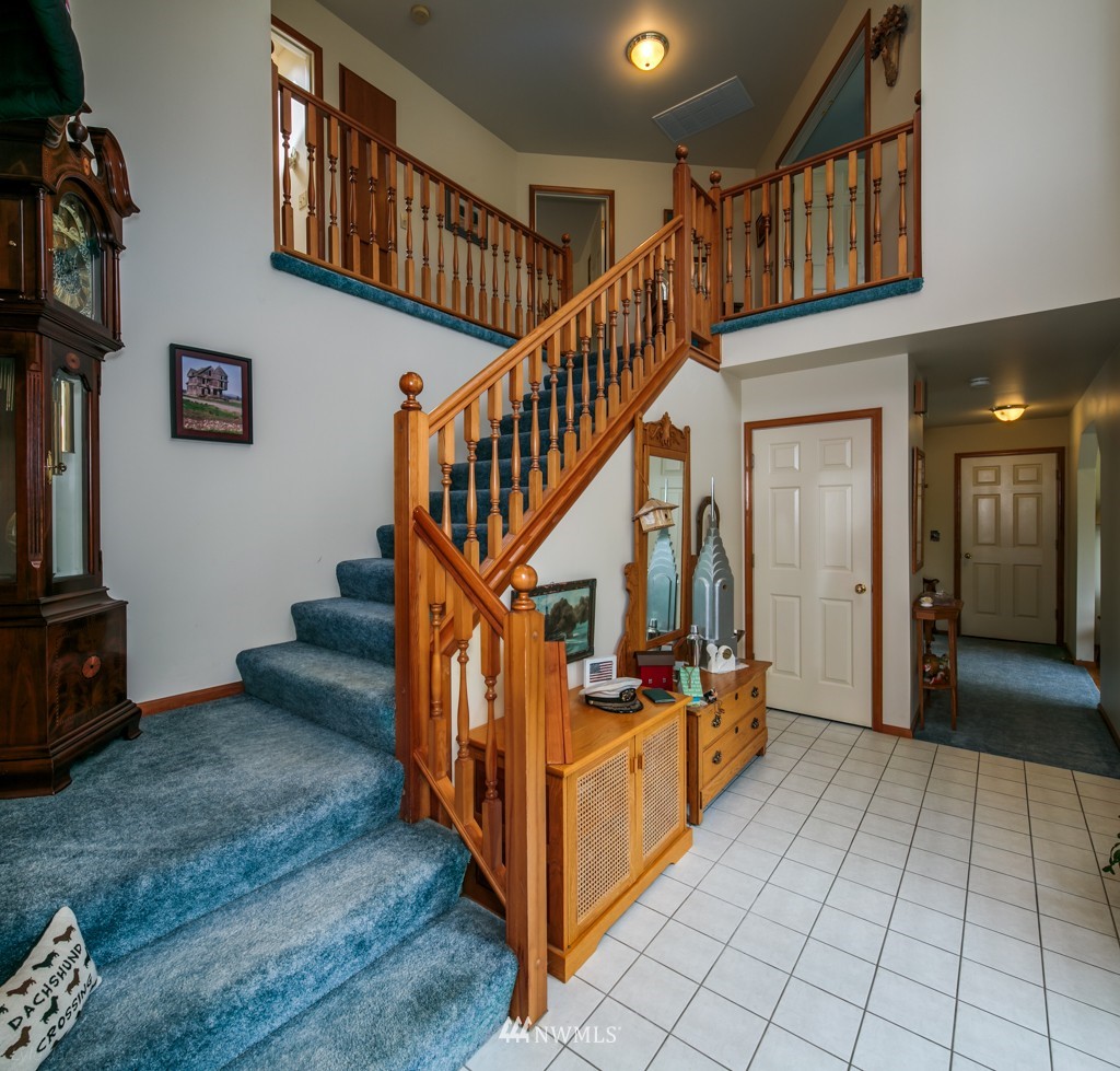 1808 Trigg Road Ferndale, WA 98248 - Photo 2 of 25
