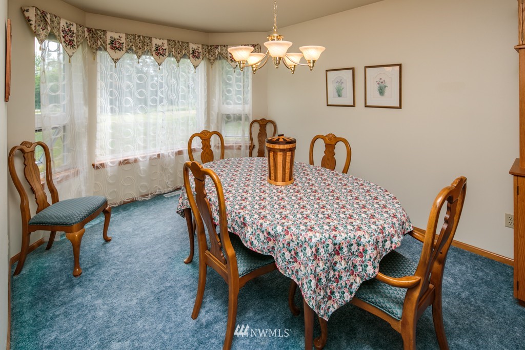 1808 Trigg Road Ferndale, WA 98248 - Photo 6 of 25