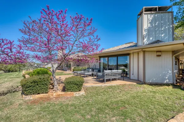 $425,000 | 1406 Broken Hills Drive, Unit 22, Horseshoe Bay, TX 78657