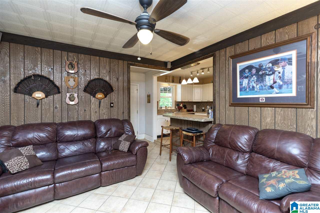 509 Overhill Road Pelham, AL 35124 - Photo 13 of 29