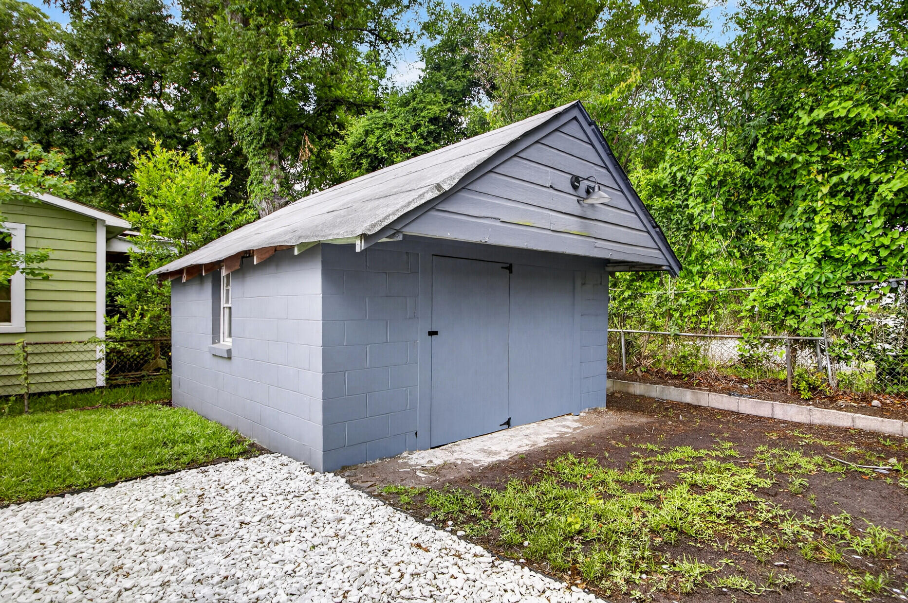 2136 Commander Road North Charleston, SC 29405 - Photo 30 of 31