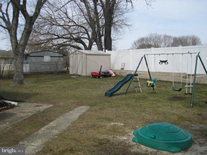 200 Baldwin Road Glassboro, NJ 08028 - Photo 13 of 14 Exterior Back