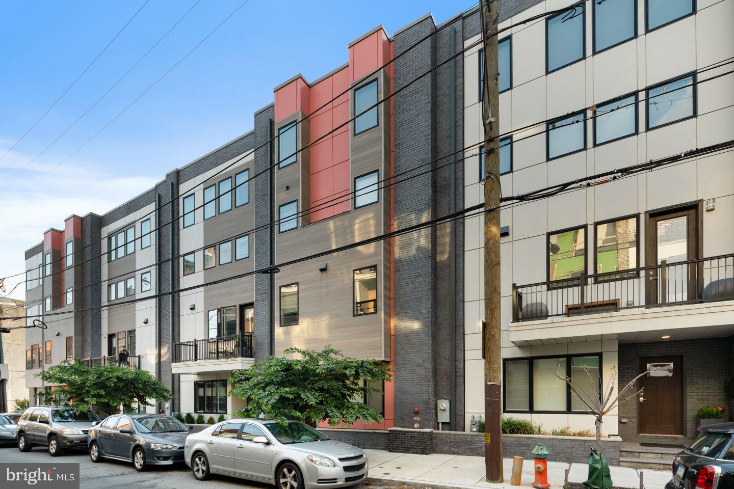608 North 3rd Street Philadelphia, PA 19123 - Photo 1 of 39