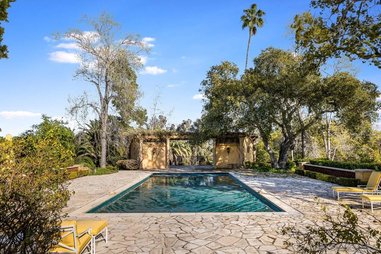 5757 Linea Del Cielo Rancho Santa Fe, CA 92067 - Photo 14 of 64 Gallery Image 14