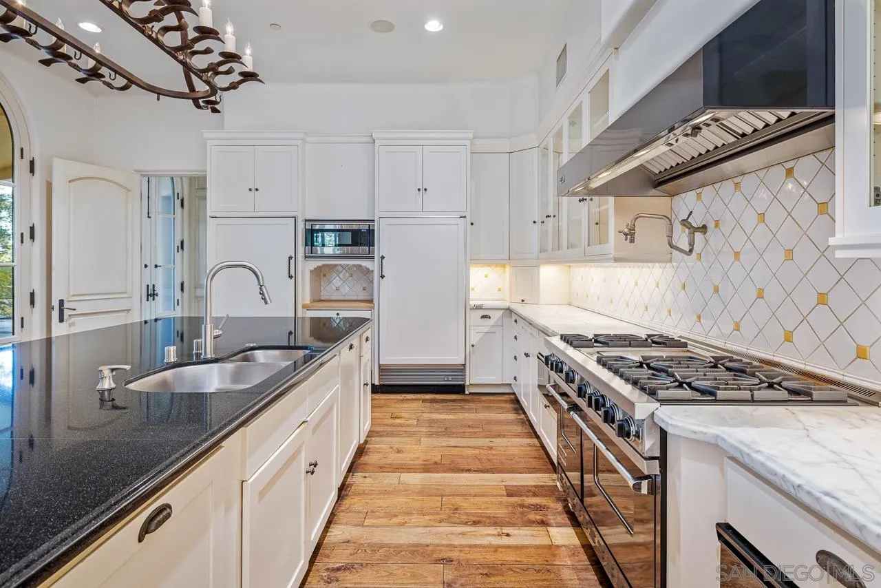 5757 Linea Del Cielo Rancho Santa Fe, CA 92067 - Photo 26 of 64 Gallery Image 26