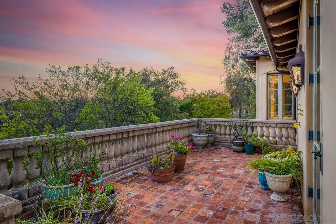 5757 Linea Del Cielo Rancho Santa Fe, CA 92067 - Photo 7 of 64 Gallery Image 7