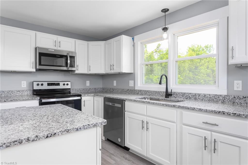 6131 David Moore Road Burlington, NC 27217 - Photo 12 of 19 Gallery Image 12