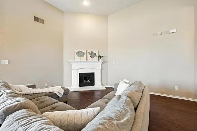 $2,500 | 12500 Cottageville Lane, Fort Worth, TX 76244