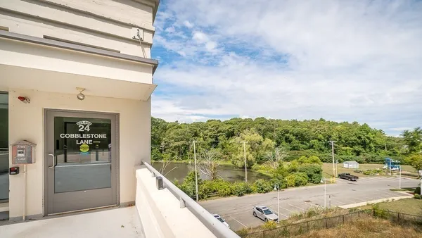 $385,000 | 24 Cobblestone Lane, Unit 603, Gloucester, MA 01930