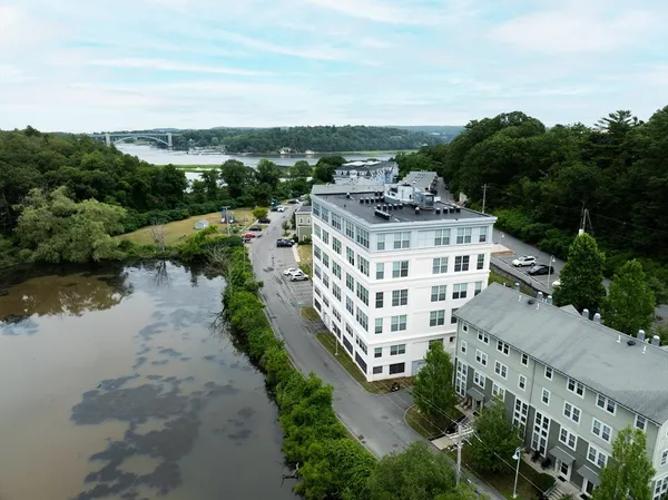 $385,000 | 24 Cobblestone Lane, Unit 603, Gloucester, MA 01930