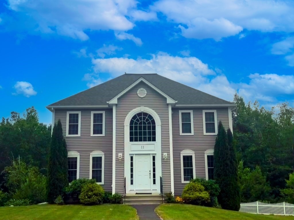 11 Carlson's Way Rutland, MA 01543 - Photo 1 of 40