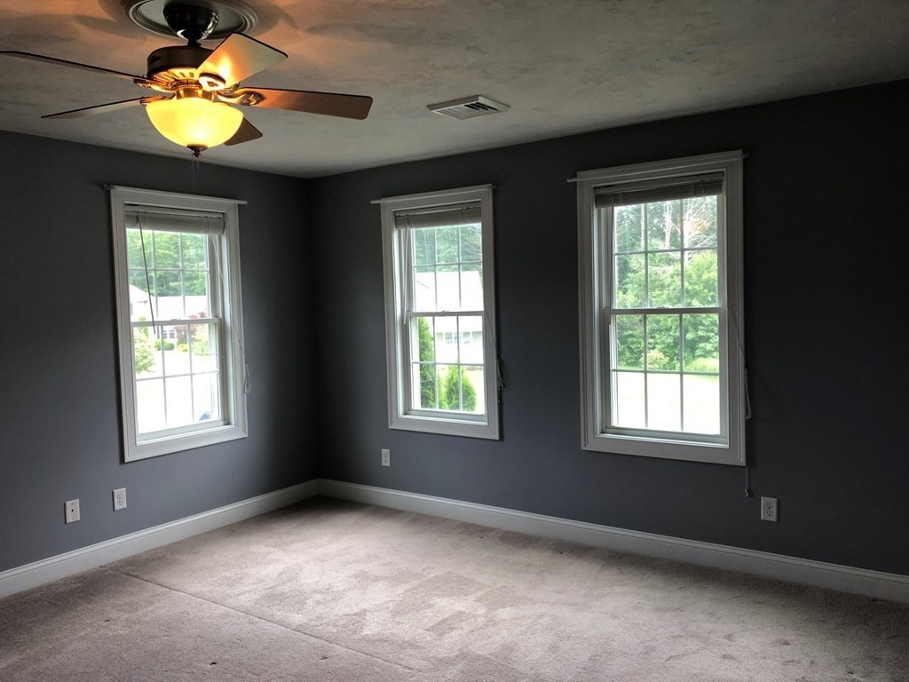 11 Carlson's Way Rutland, MA 01543 - Photo 23 of 40