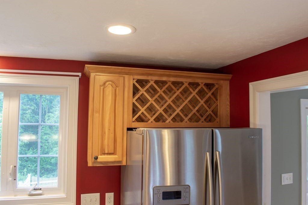 11 Carlson's Way Rutland, MA 01543 - Photo 10 of 40