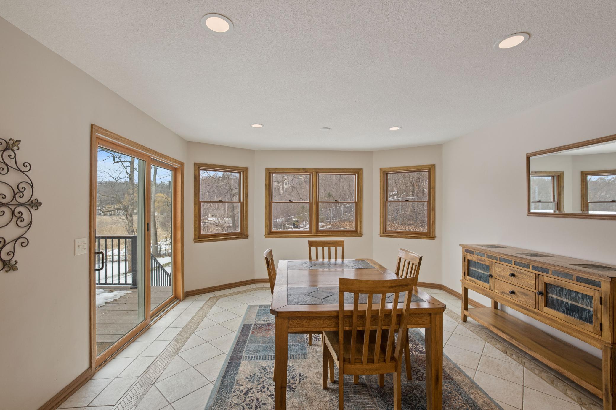 16116 Ringer Road Minnetonka, MN 55391 - Photo 11 of 24