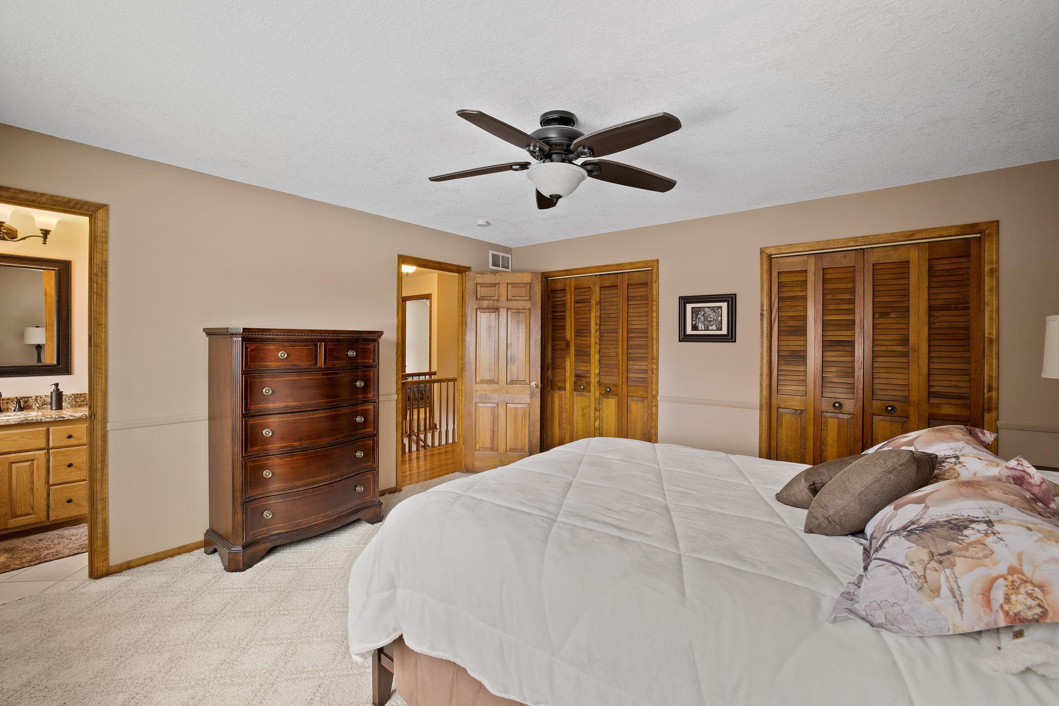 16116 Ringer Road Minnetonka, MN 55391 - Photo 15 of 24