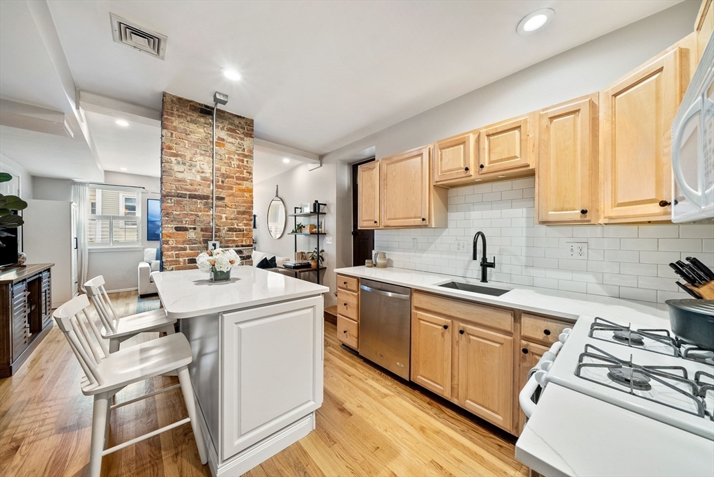 10 Allston Street, Unit 1 Boston, MA 02129 - Photo 6 of 17