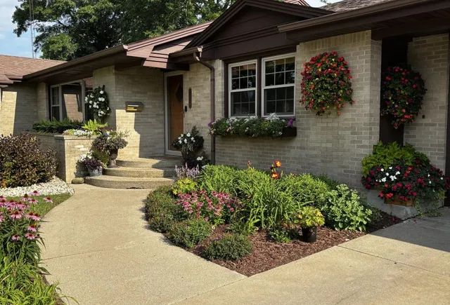 $399,500 | 2610 15th Street, Monroe, WI 53566