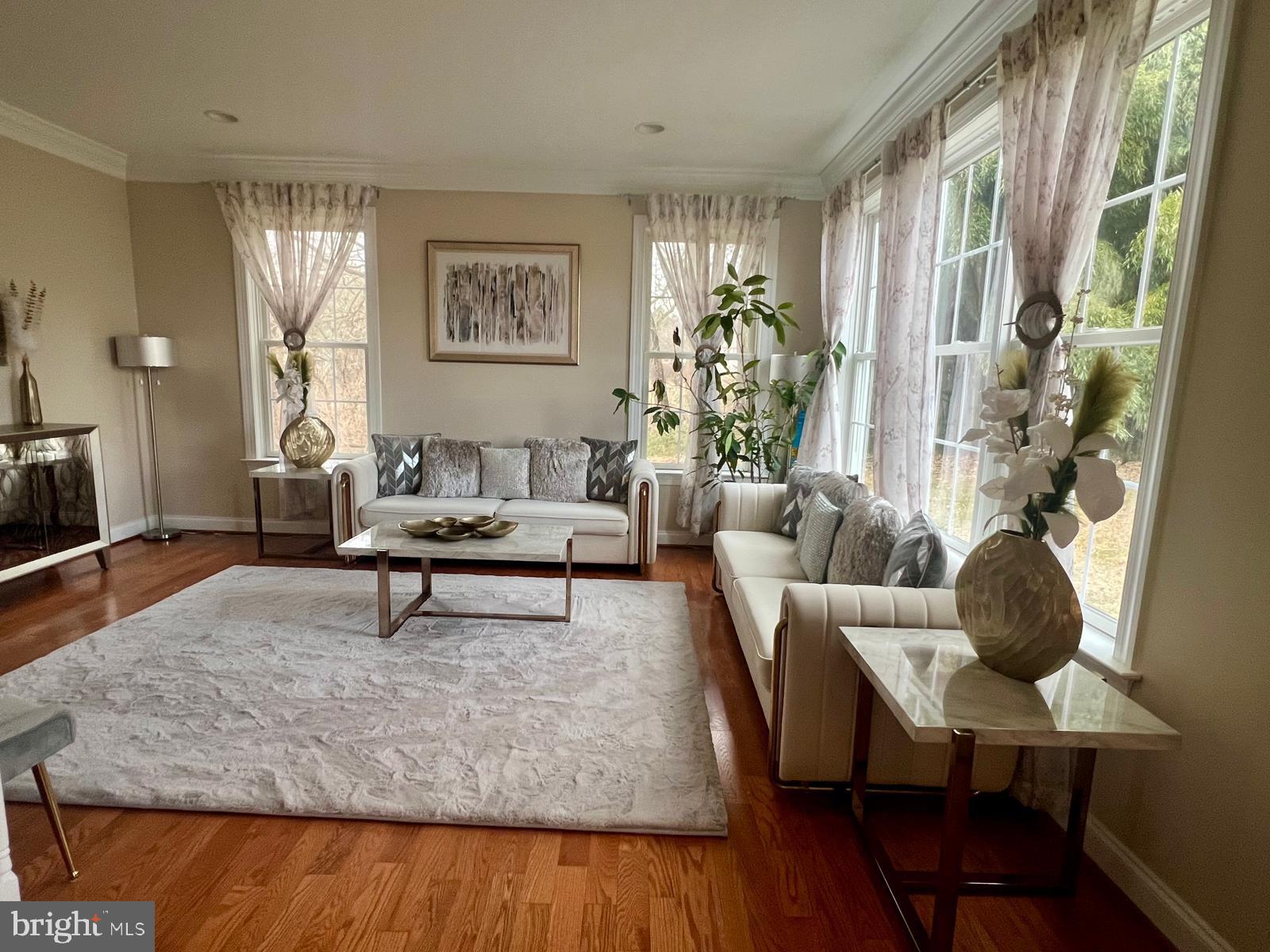101 Richards Way Avondale, PA 19311 - Photo 8 of 45 a living room with furniture and a large window