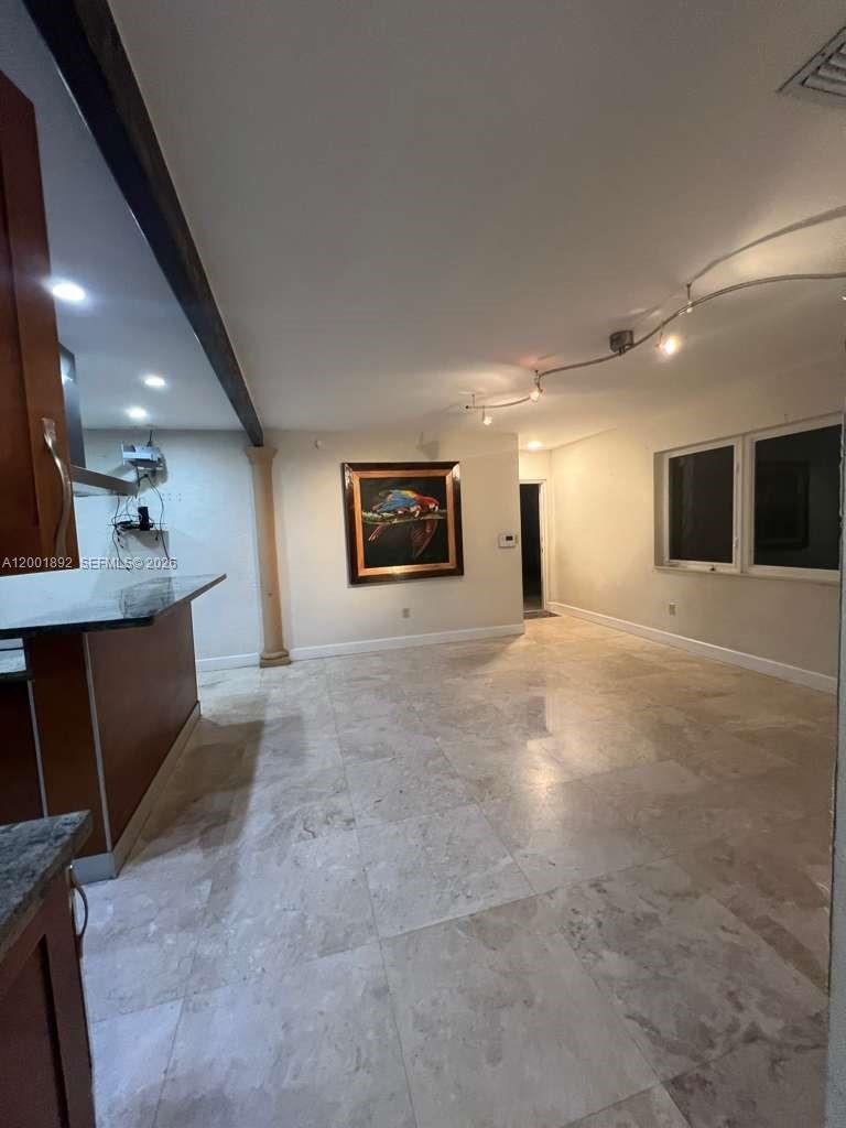 6900 Southwest 22nd Street Miami, FL 33155 - Photo 33 of 44 Gallery Image 33