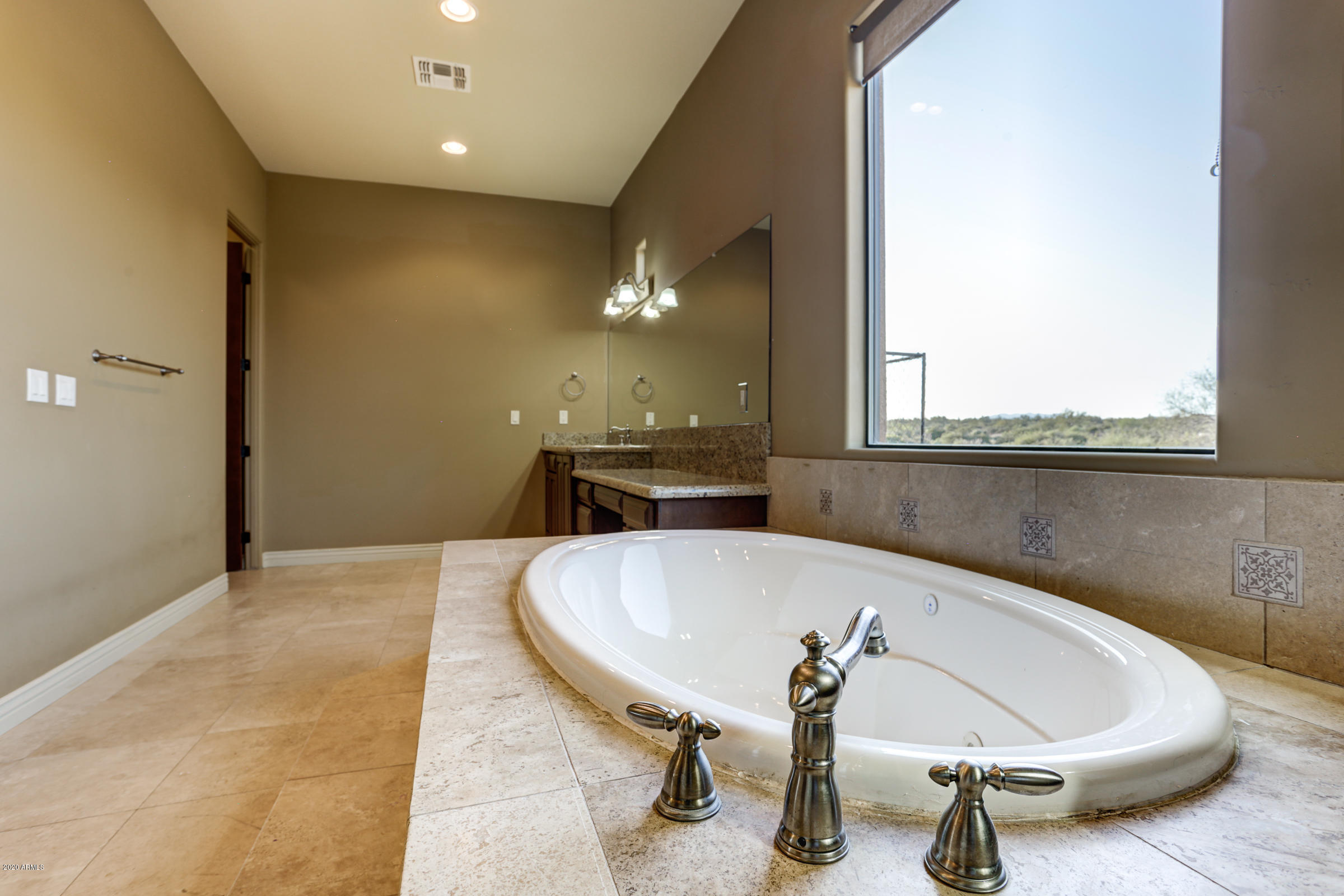 17441 Barwick Drive Rio Verde, AZ 85263 - Photo 28 of 61 Jetted Tub Views