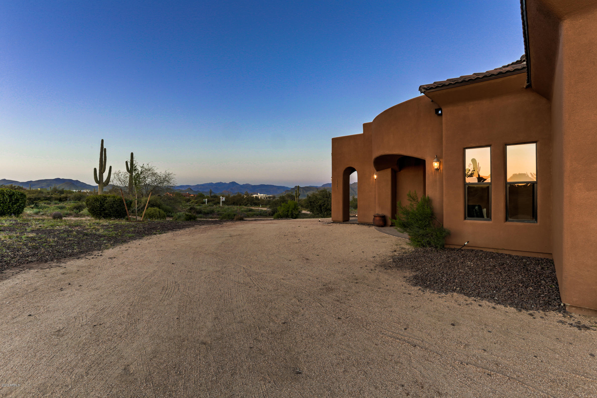 17441 Barwick Drive Rio Verde, AZ 85263 - Photo 3 of 61 Front Entry