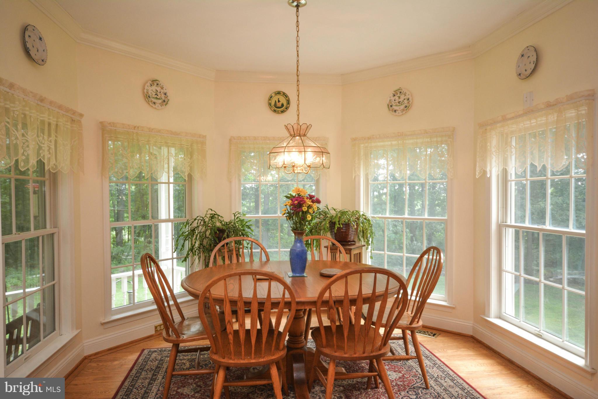 21127 Gunpowder Road Manchester, MD 21102 - Photo 11 of 30 Delightful Breakfast Room