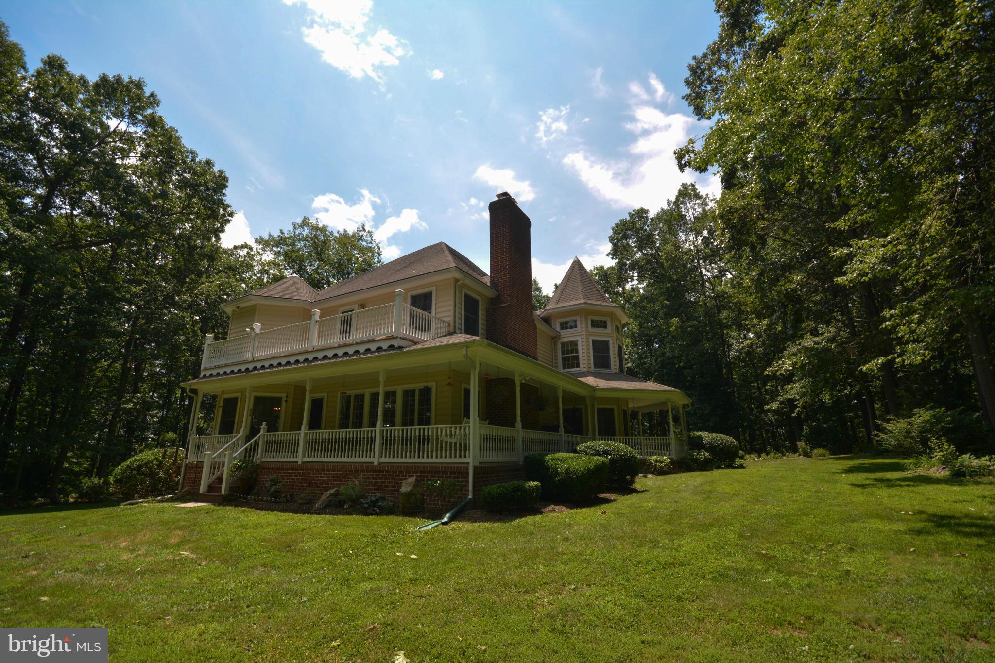 21127 Gunpowder Road Manchester, MD 21102 - Photo 26 of 30 Custom Hm w/ Balony, Porch
