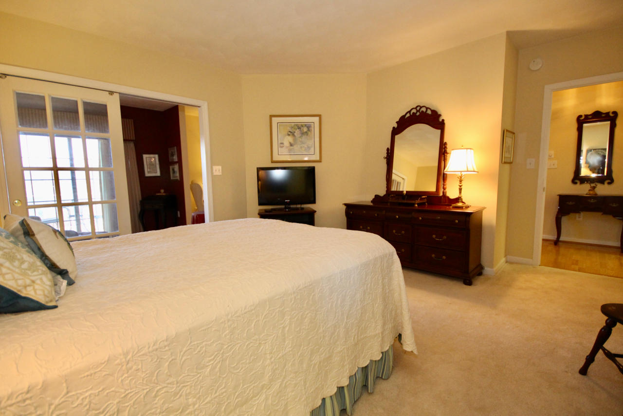 4438 Pheasant Ridge Road, Unit 105 Roanoke, VA 24014 - Photo 28 of 41 Pheasant-028