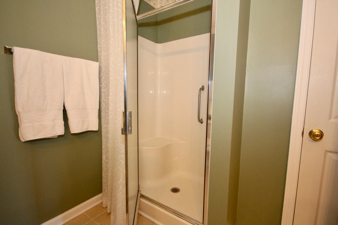 4438 Pheasant Ridge Road, Unit 105 Roanoke, VA 24014 - Photo 30 of 41 Pheasant-030