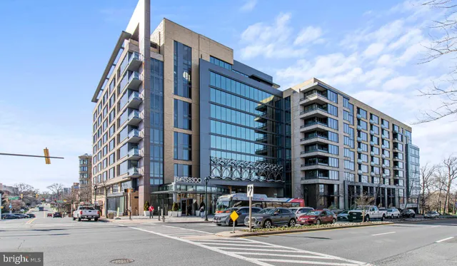 $2,521 | 8300 Wisconsin Avenue, Unit 1B1941, Bethesda, MD 20814