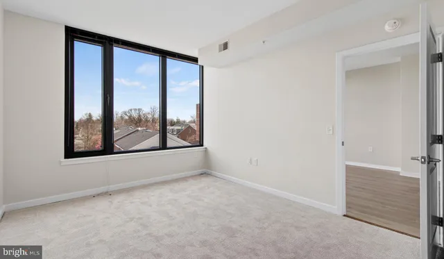 $2,521 | 8300 Wisconsin Avenue, Unit 1B1941, Bethesda, MD 20814