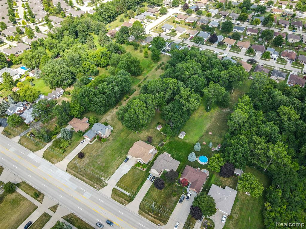 39804 Dequindre Road Sterling Heights, MI 48310 - Photo 7 of 47