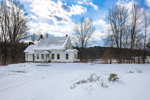 $1,000,000 | 299 Farrell Farm Road, Norwich, VT 05055