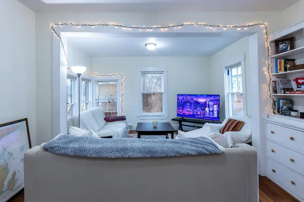 $1,000,000 | 299 Farrell Farm Road, Norwich, VT 05055