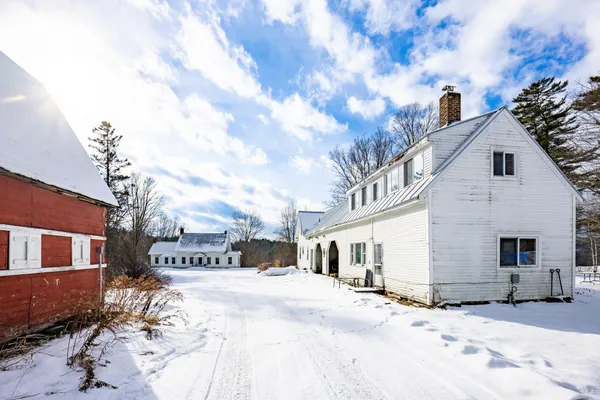$1,000,000 | 299 Farrell Farm Road, Norwich, VT 05055
