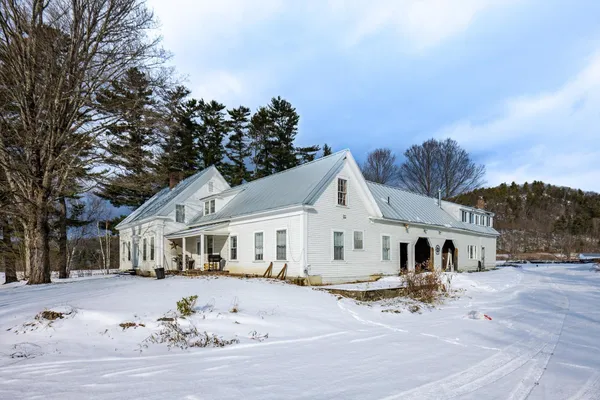 $1,000,000 | 299 Farrell Farm Road, Norwich, VT 05055