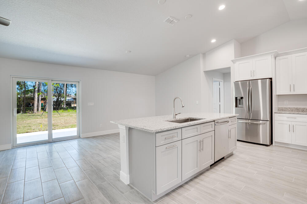 520 Southeast Cliff Road Port St. Lucie, FL 34984 - Photo 19 of 37 CMV09899HDR-Edit