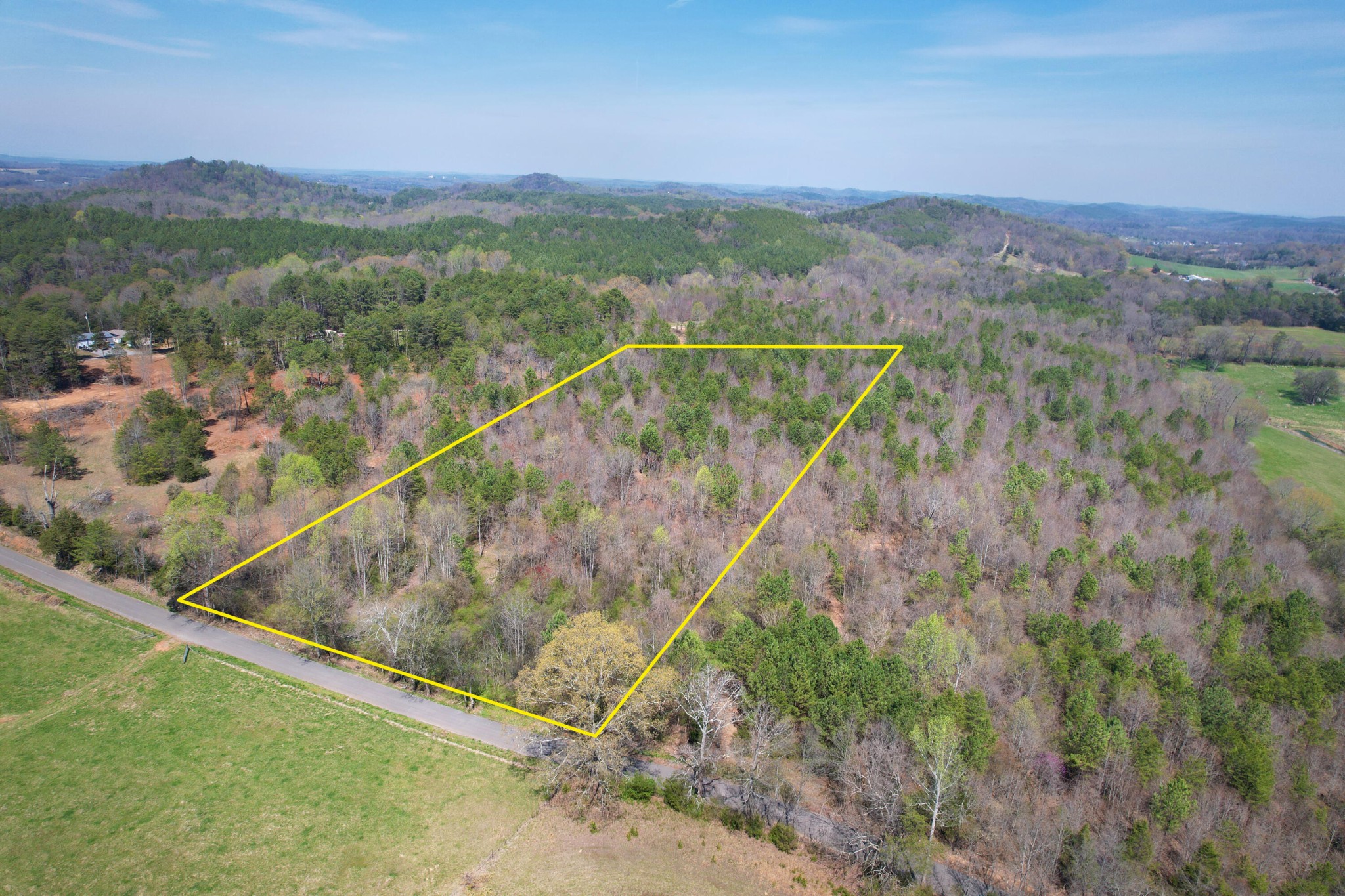 32 Old Bacon Road Northeast Charleston, TN 37310 - Photo 11 of 12 Gallery Image 11