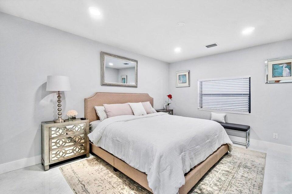 324 Bamboo Road Palm Beach Shores, FL 33404 - Photo 21 of 59 Bedroom #1