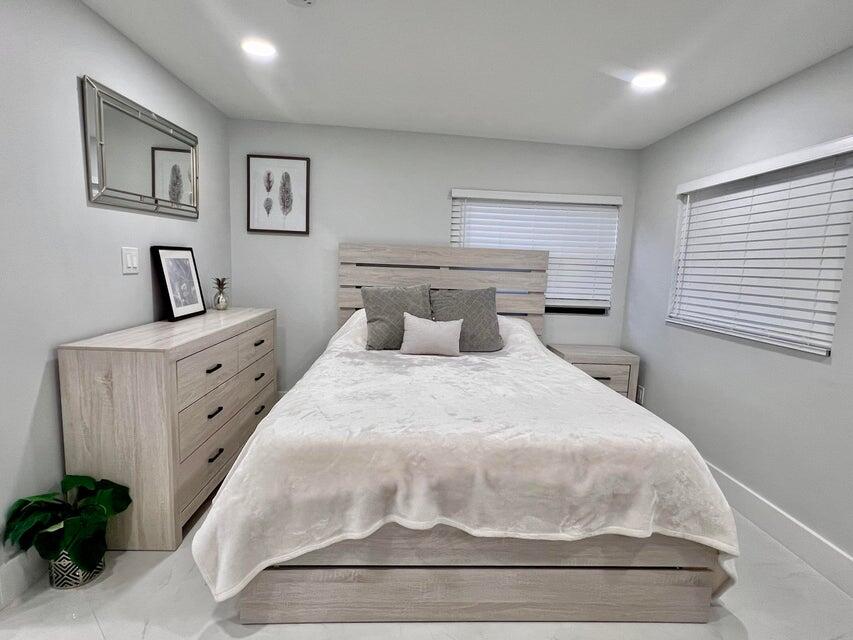 324 Bamboo Road Palm Beach Shores, FL 33404 - Photo 27 of 59 Bedroom #4