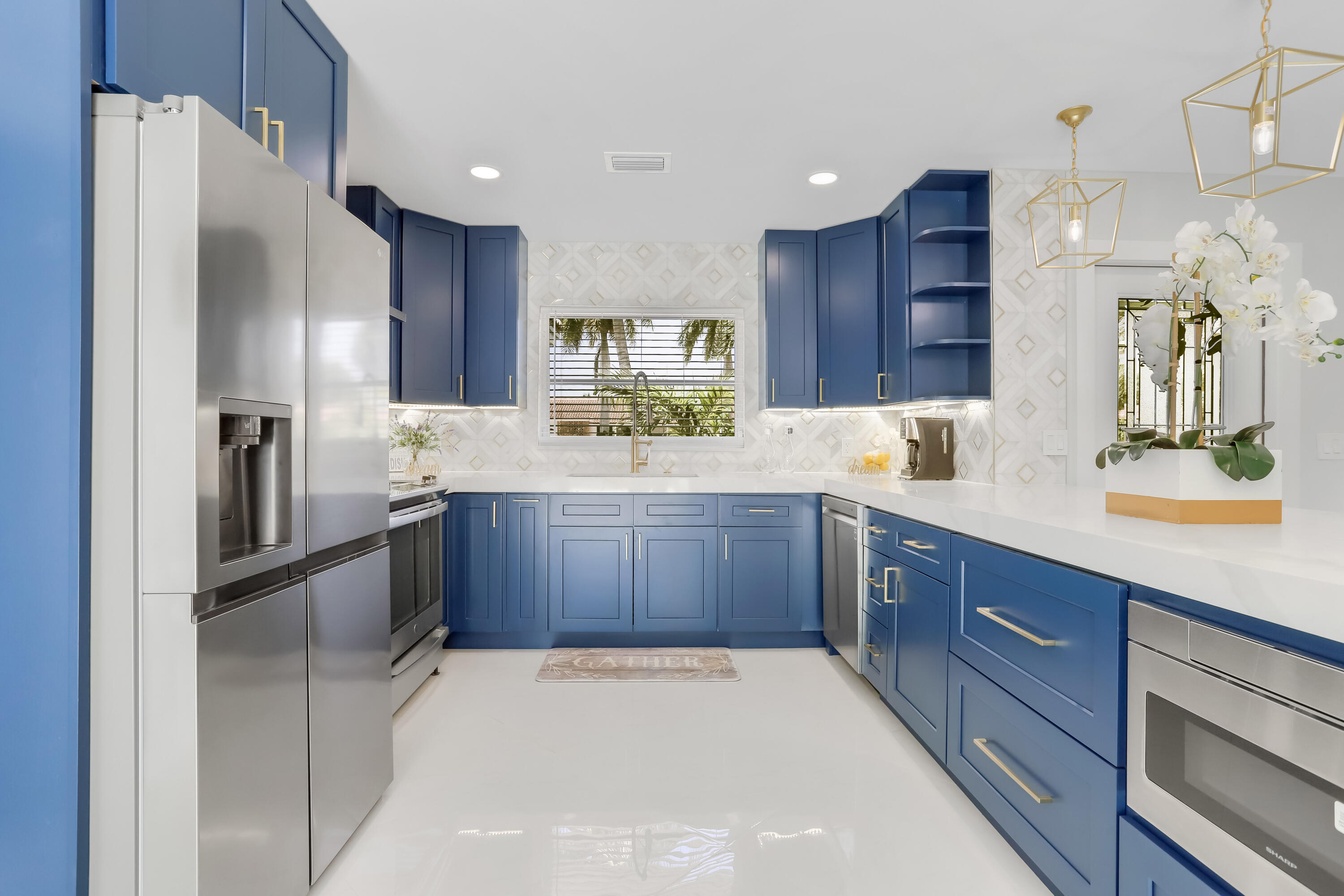 324 Bamboo Road Palm Beach Shores, FL 33404 - Photo 37 of 59 IMG_3361