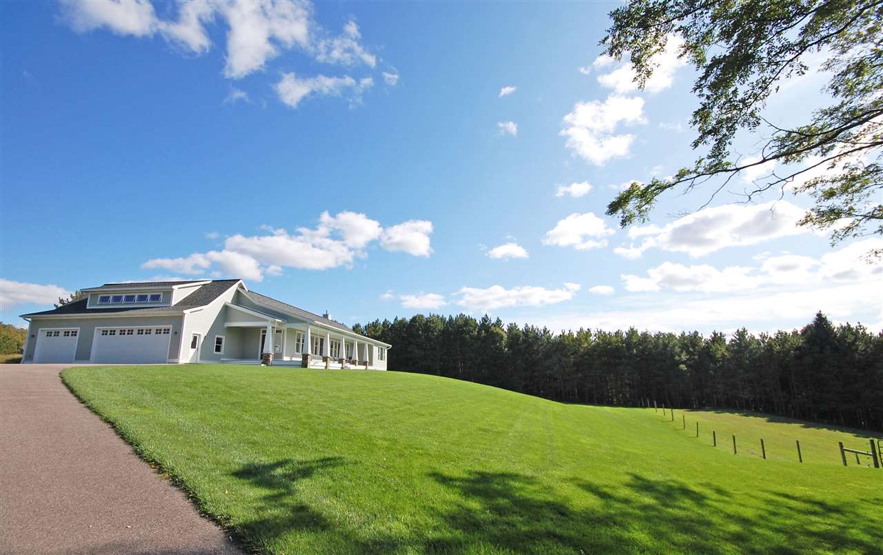 8399 Cold Spring Road Maple City, MI 49664 - Photo 8 of 54 1868057-7.JPG