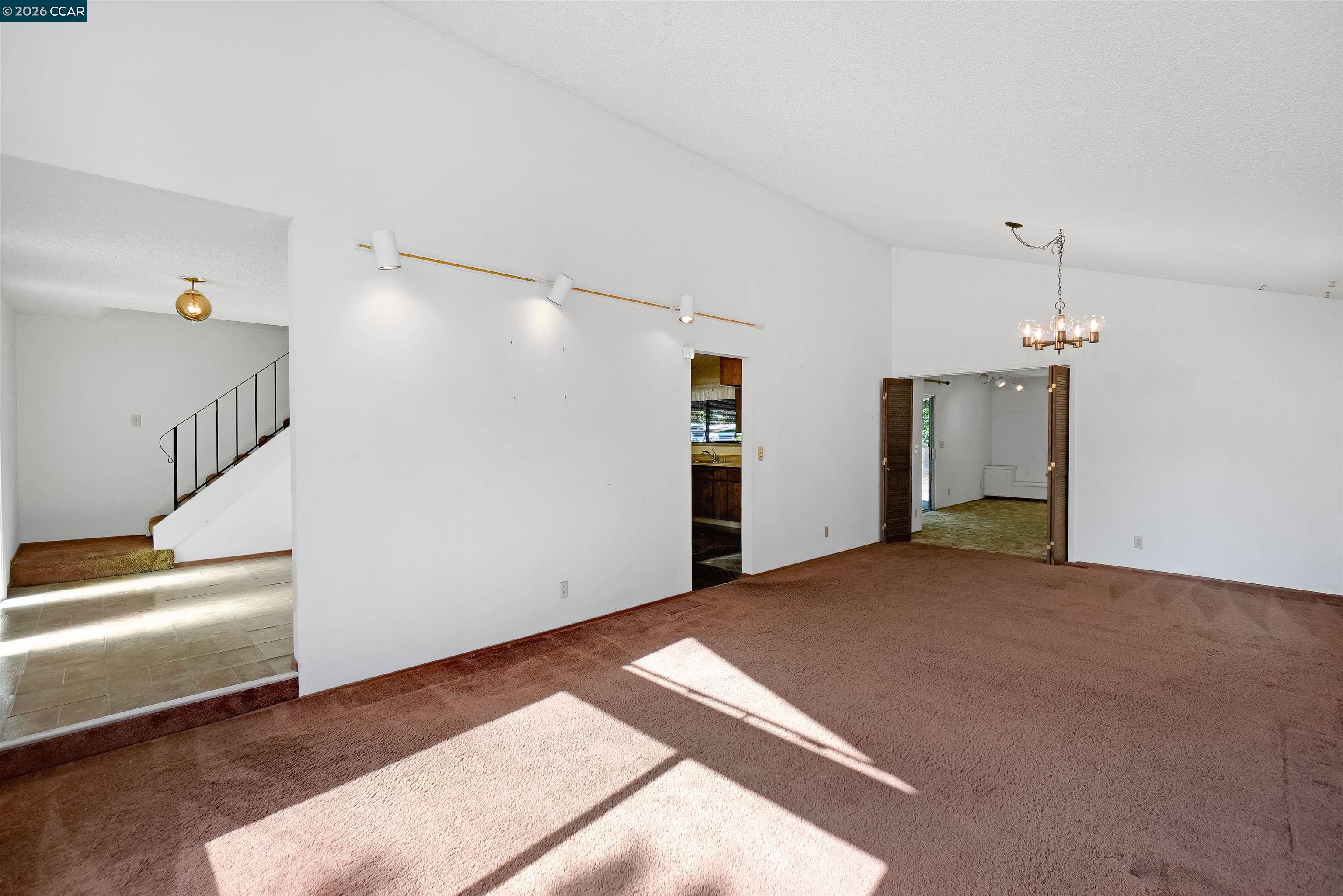 121 Violet Road Hercules, CA 94547 - Photo 15 of 81