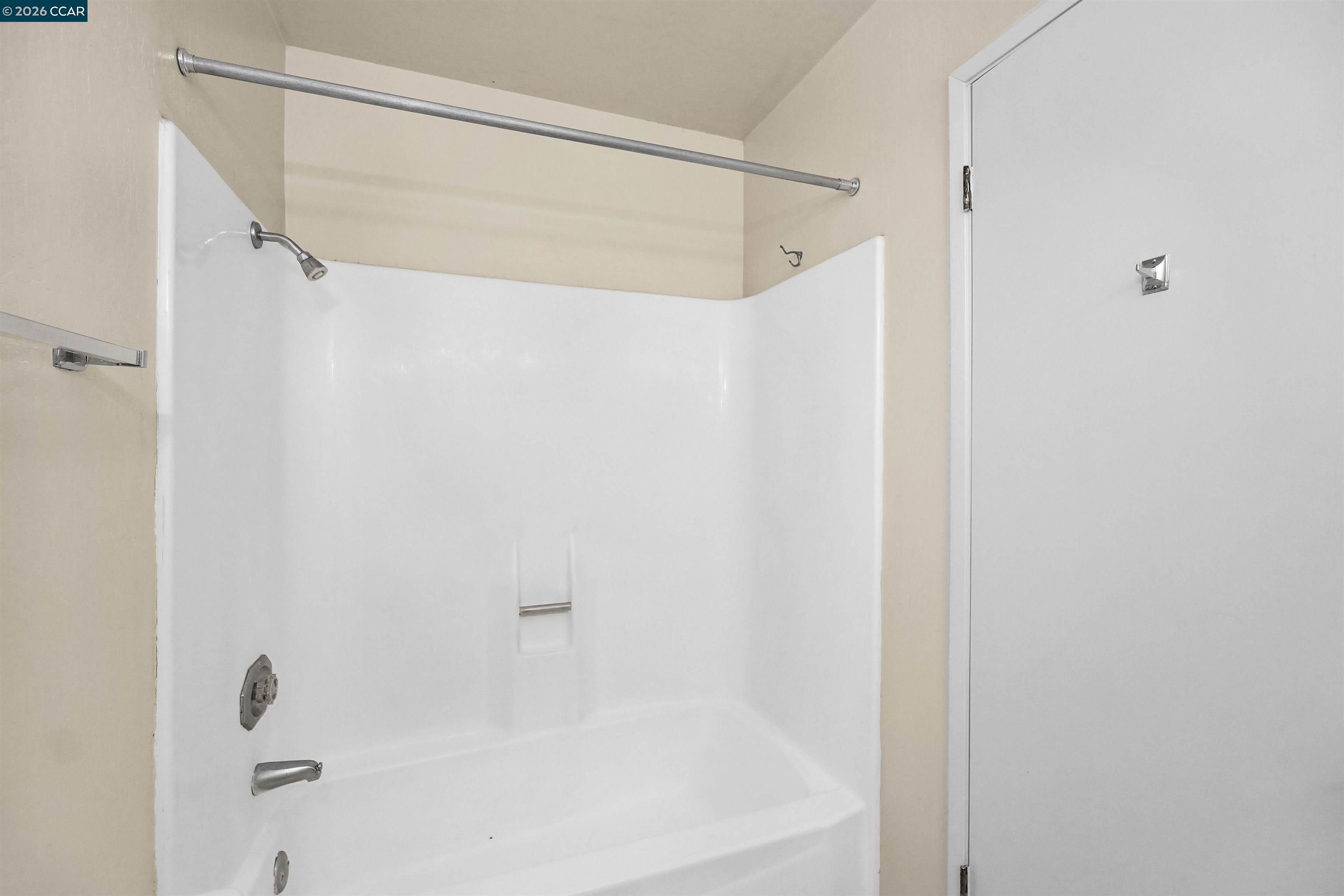 121 Violet Road Hercules, CA 94547 - Photo 43 of 81