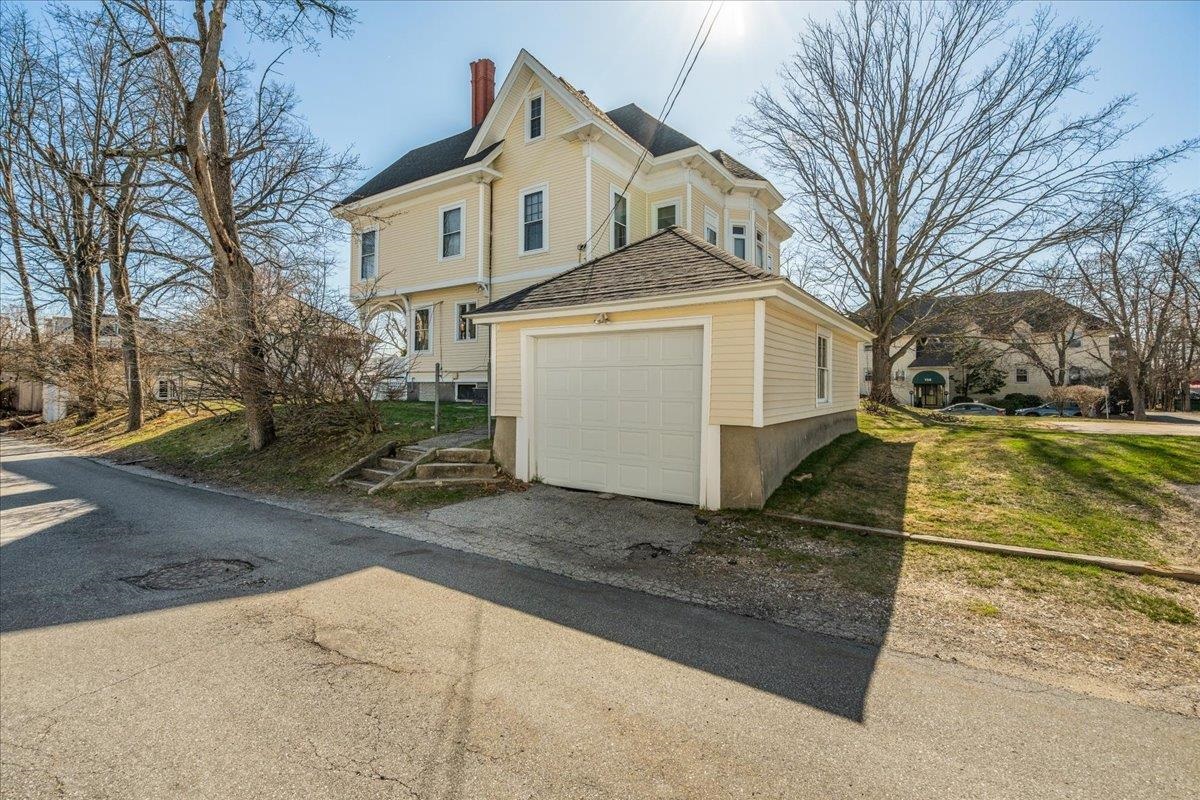 113 Bay Street Manchester, NH 03104 - Photo 55 of 60