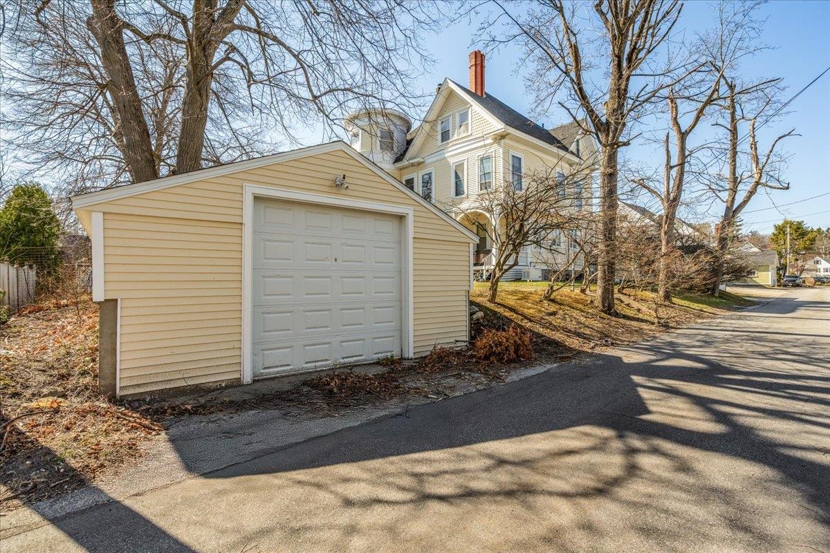 113 Bay Street Manchester, NH 03104 - Photo 56 of 60