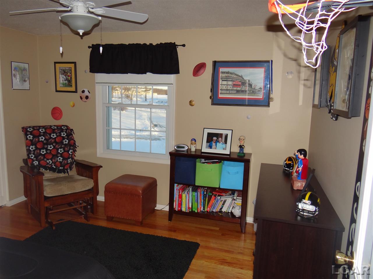 1185 Auborne Road Adrian, MI 49221 - Photo 21 of 34 BEDROOM 4