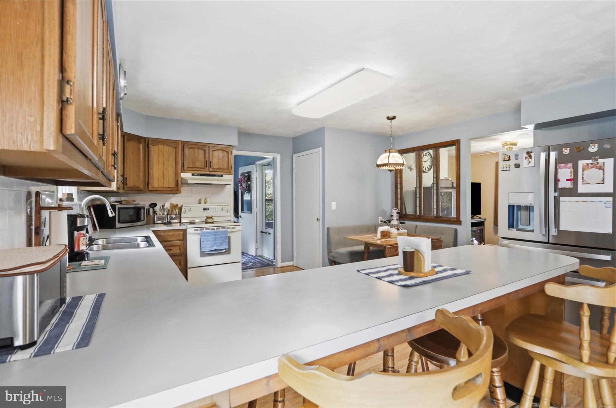 24712 Red Maple Road Southwest McCoole, MD 21562 - Photo 6 of 40 Kitchen View 3